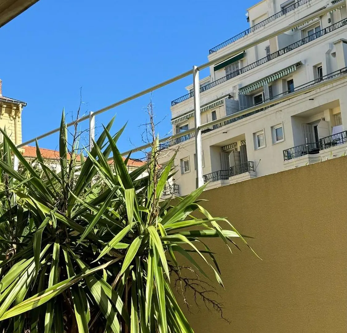 Studio Carre D'Or Apartment Nice