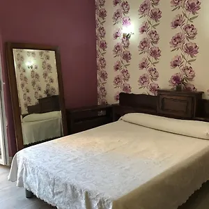  Отель Au Picardy